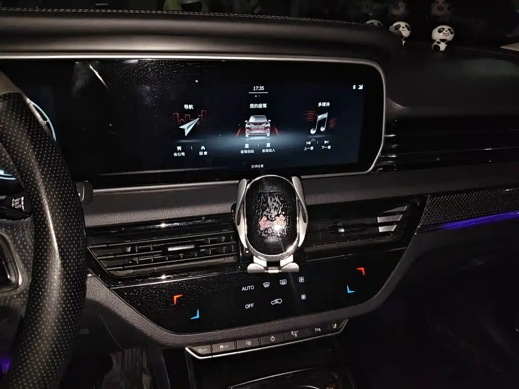 Hongqi Hongqi HS5 — миниатюра 6