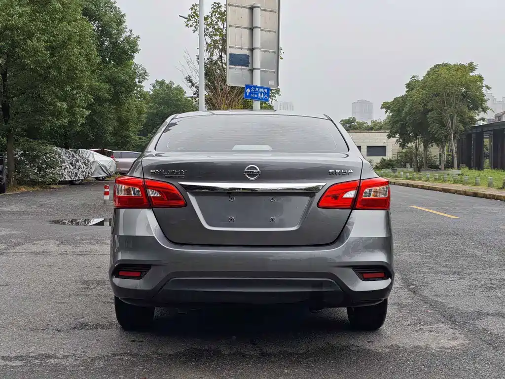 Nissan Sylphy — миниатюра 8