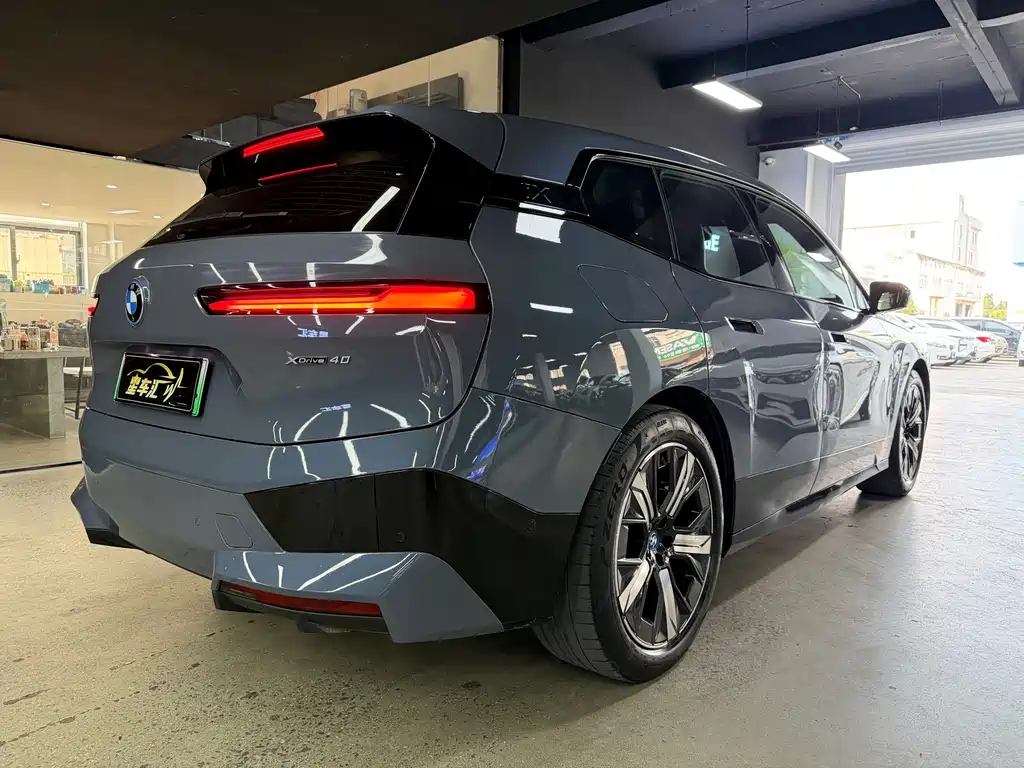 BMW iX — миниатюра 14