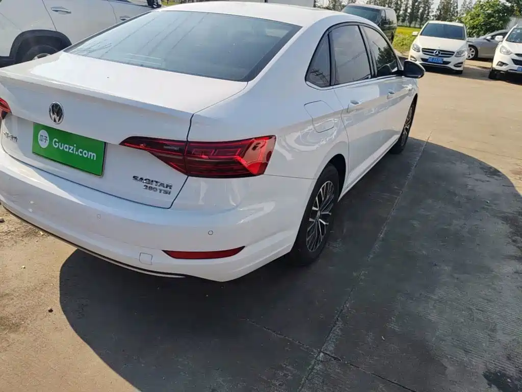 Volkswagen Sagitar — миниатюра 8