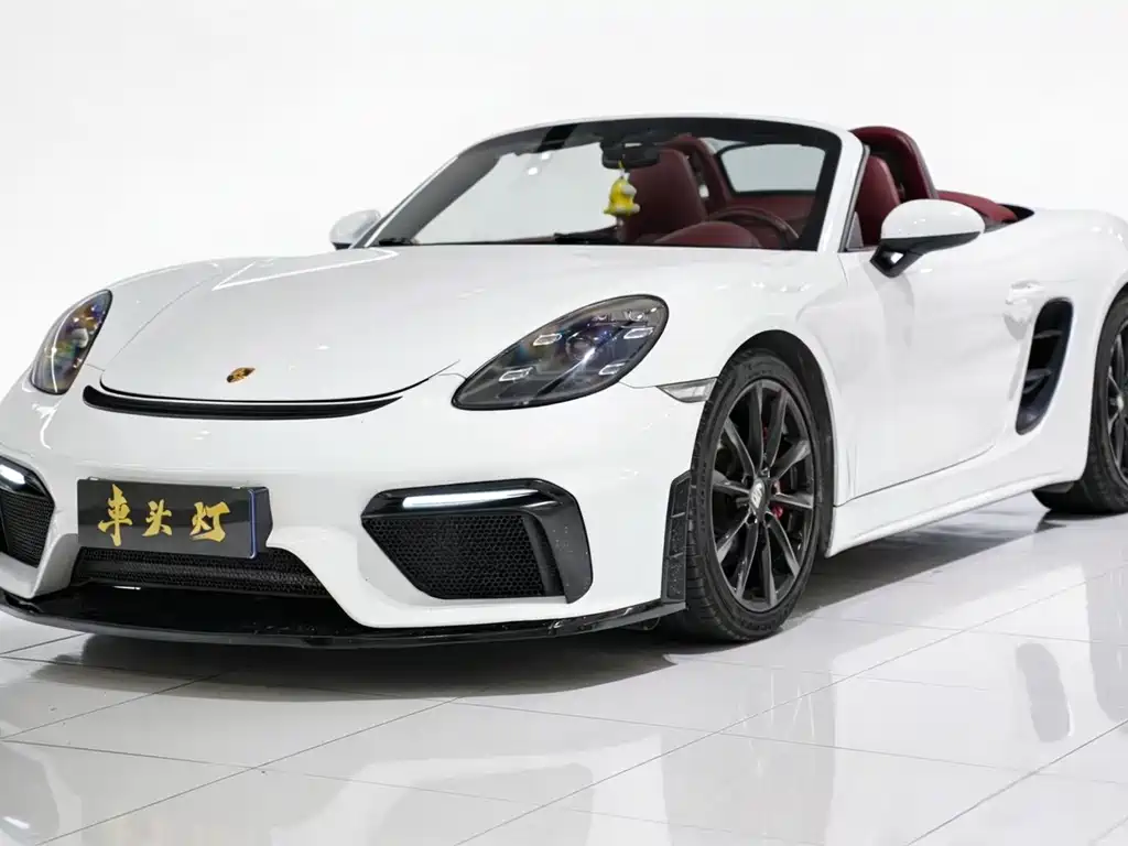 Porsche 718 2016