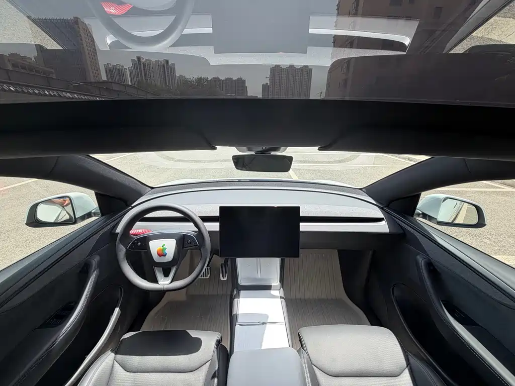 Tesla Model Y L — фотографии объявления, Фото 10