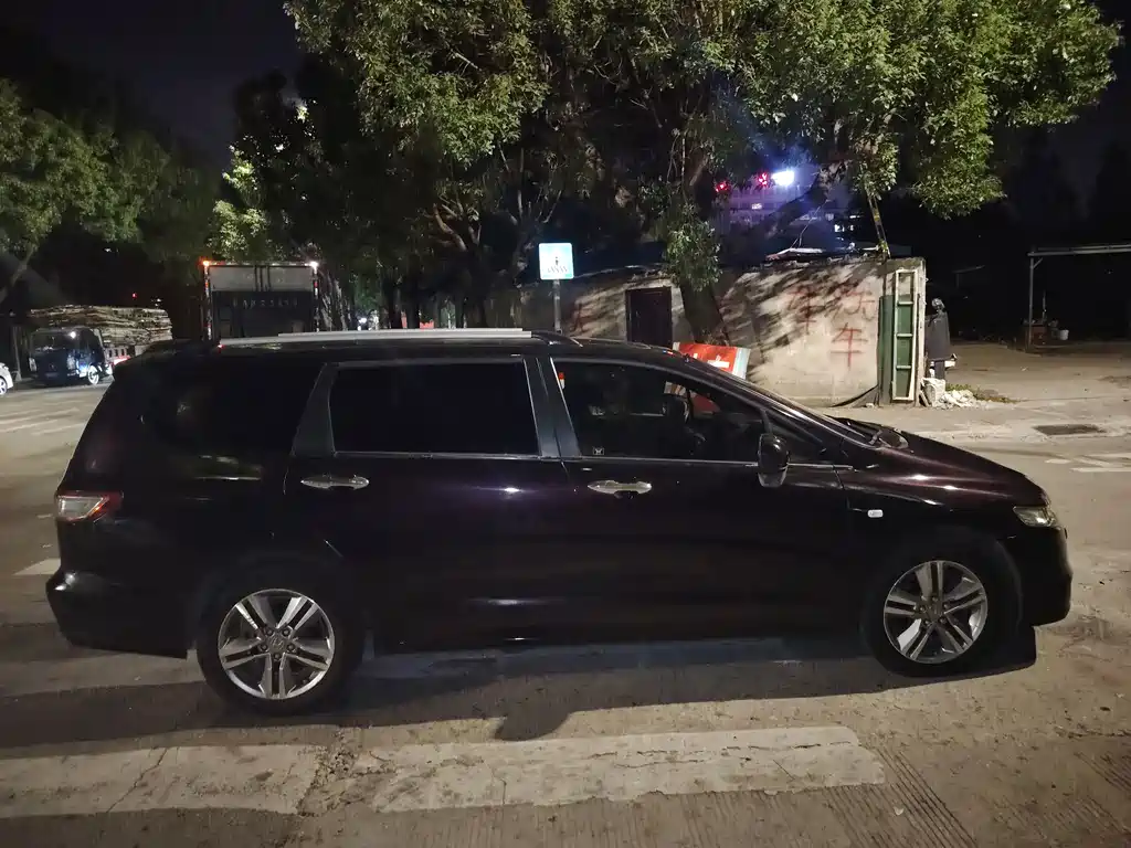 Honda Odyssey — миниатюра 6