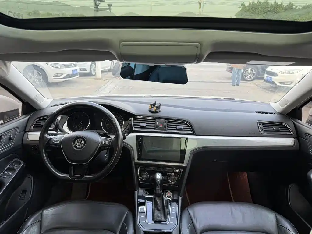 Volkswagen Lamando — миниатюра 7