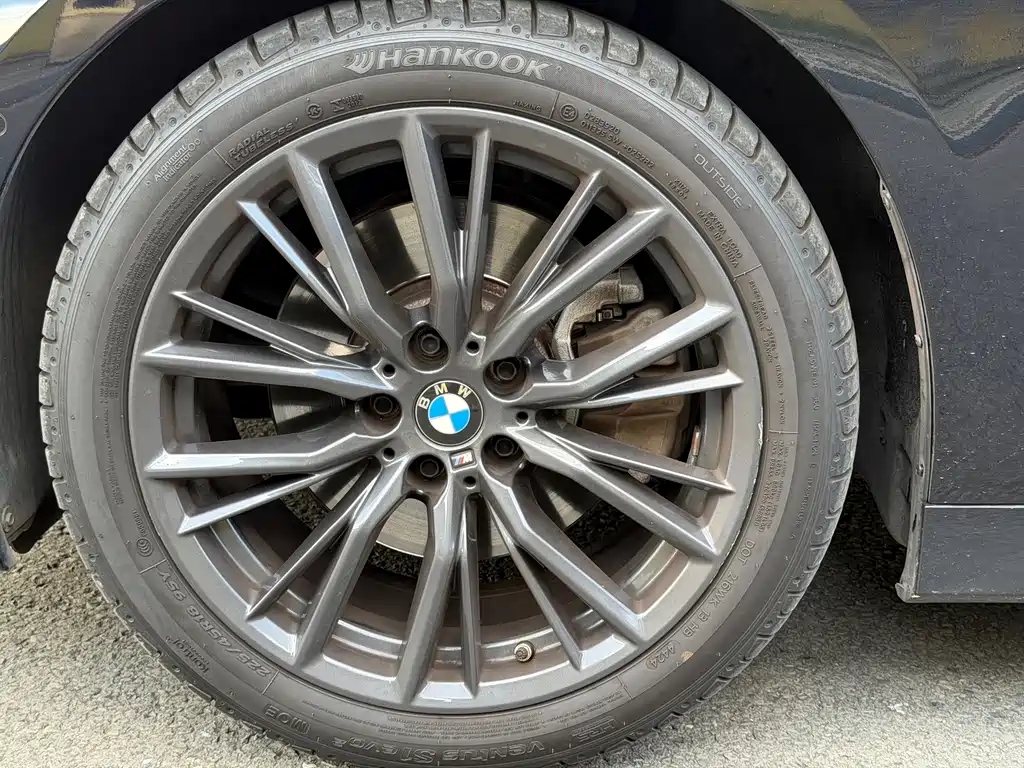 BMW 3 Series — миниатюра 4