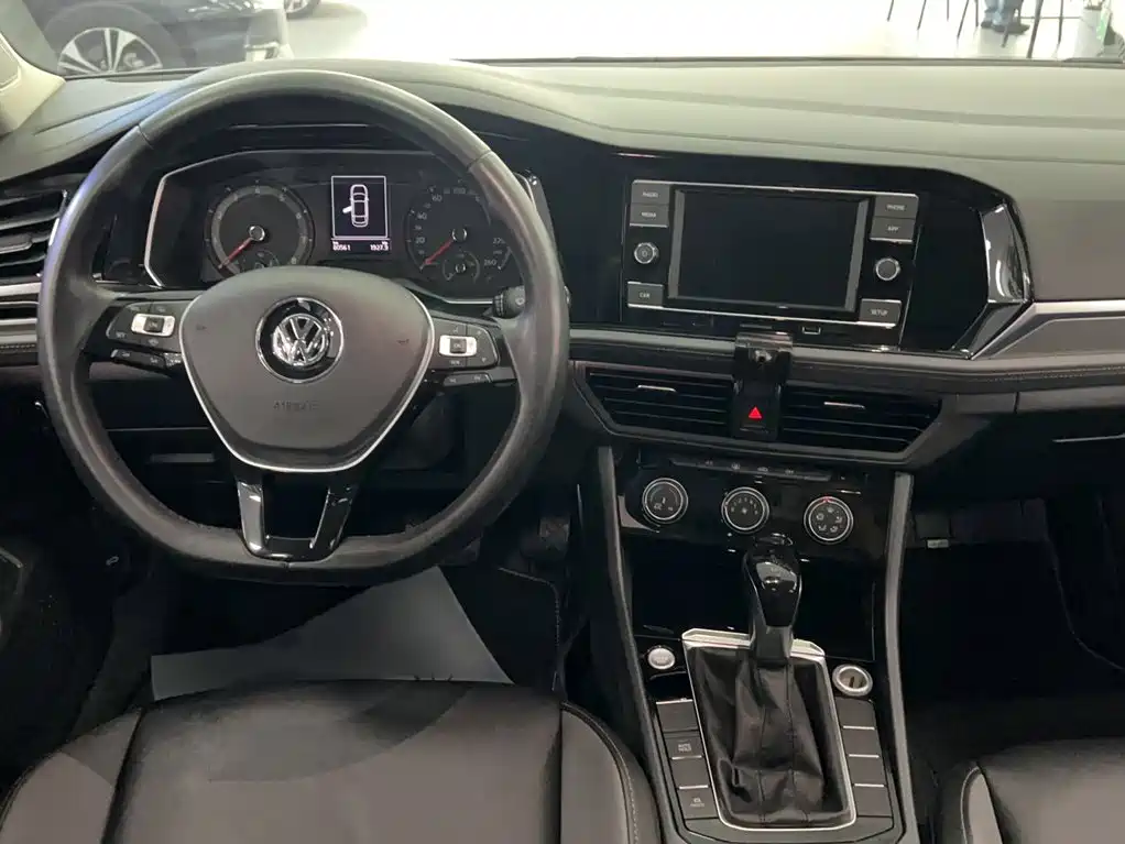 Volkswagen Sagitar — миниатюра 11