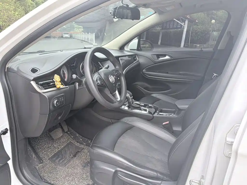 Buick Verano — миниатюра 13