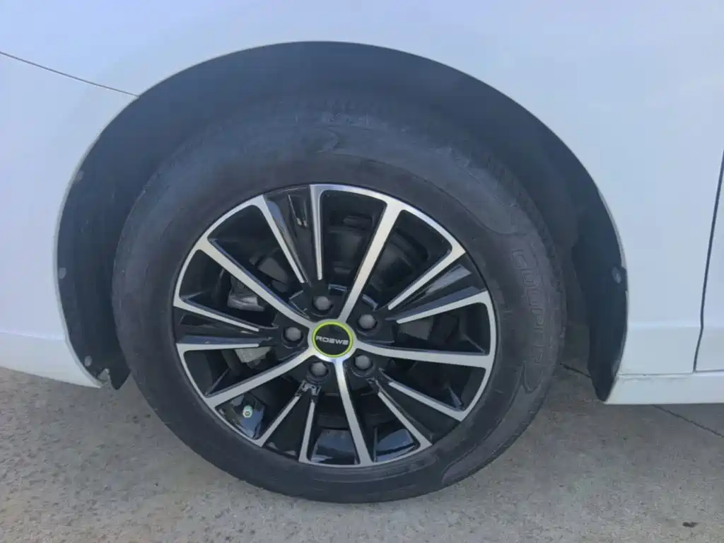 Roewe i5 — миниатюра 23