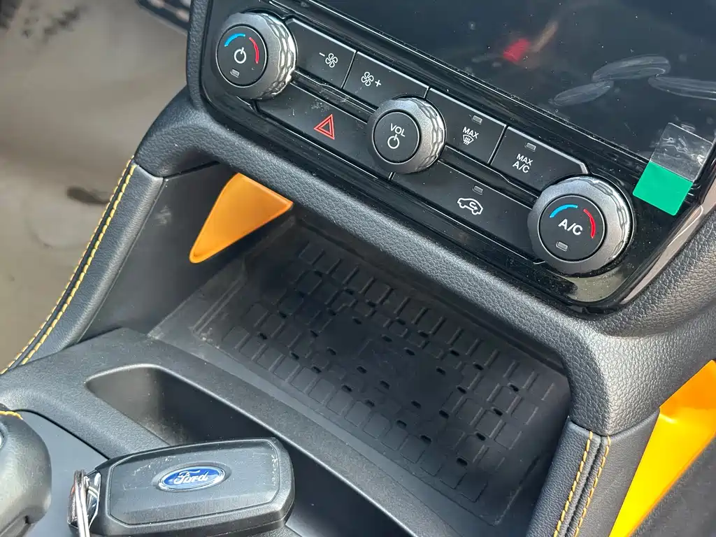 Ford Ranger — миниатюра 7