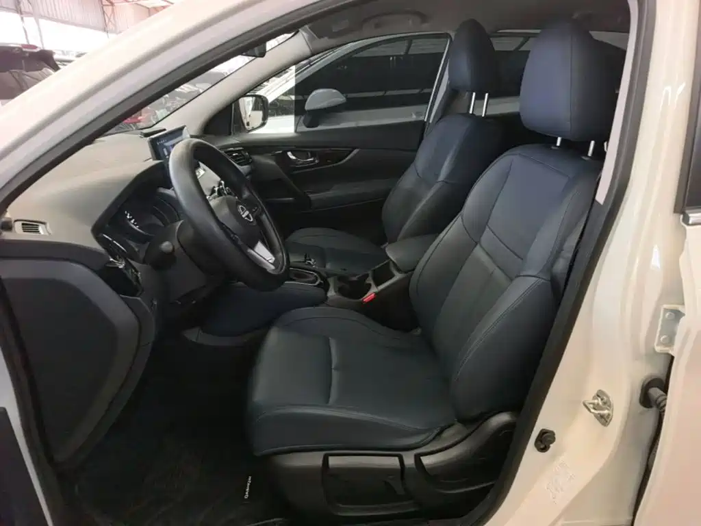 Nissan Qashqai — миниатюра 15