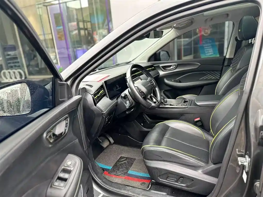 Roewe RX5 2021 PLUS 330TGI AT