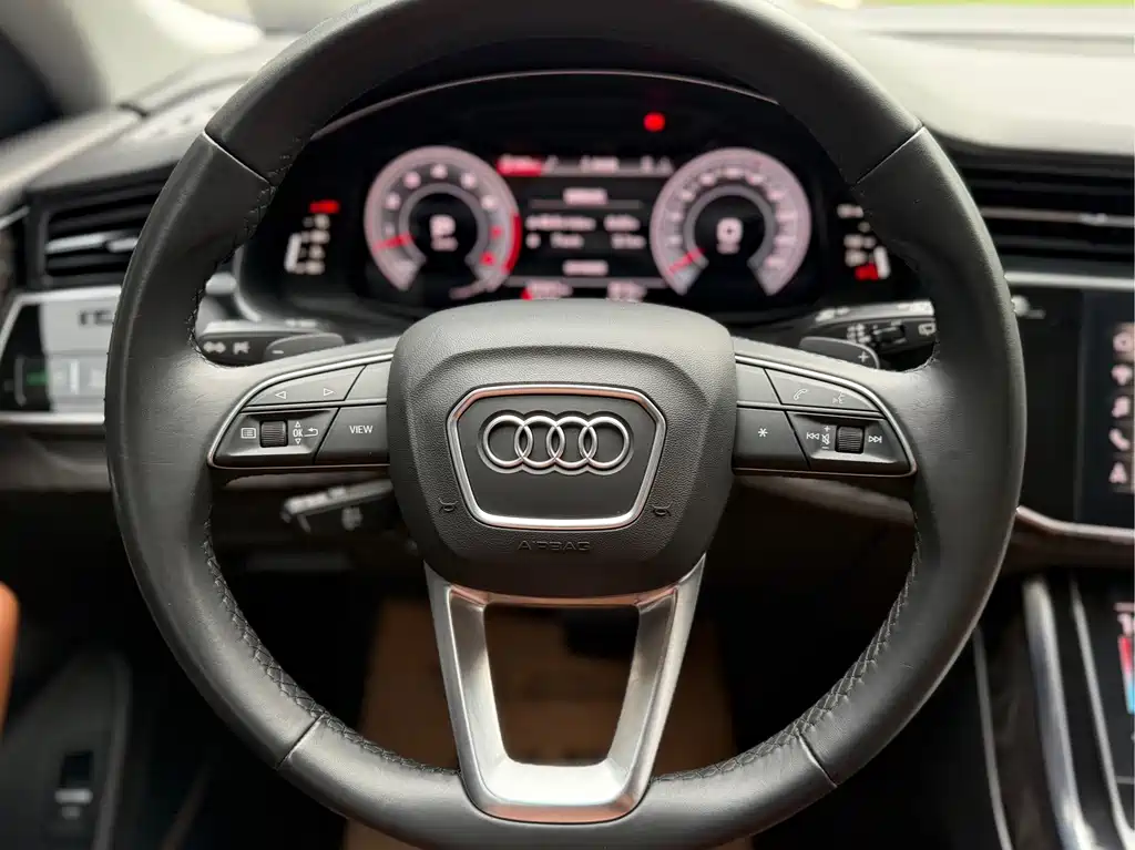 Audi Q8 — миниатюра 11