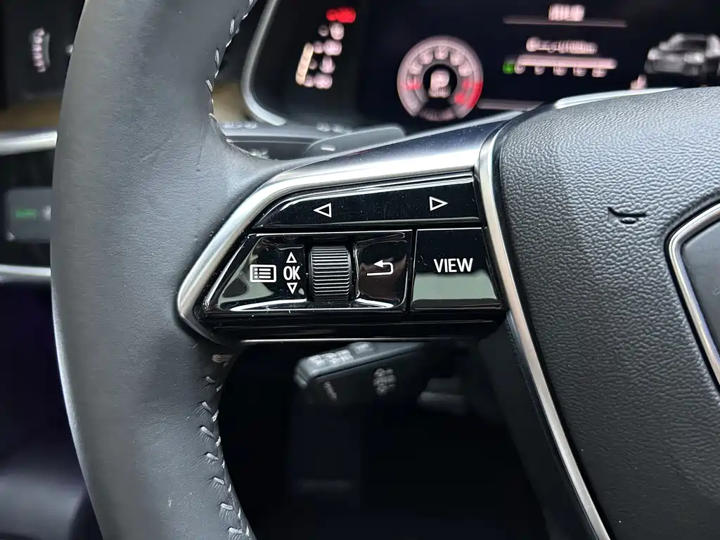 Audi A6L — миниатюра 25