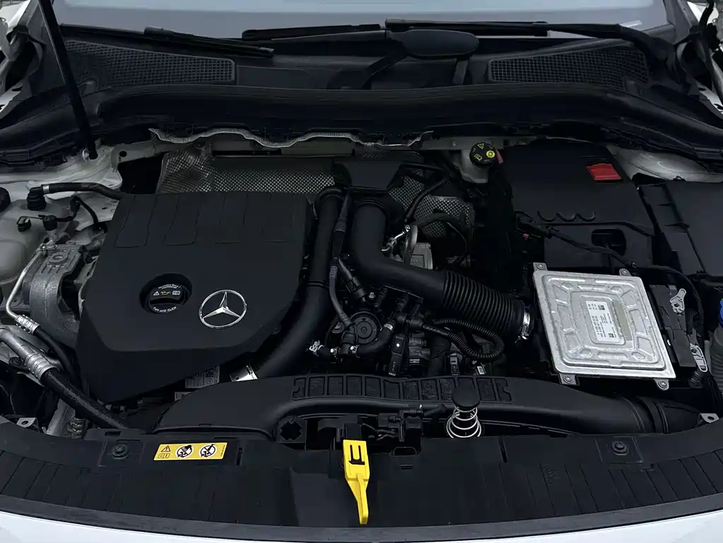 Mercedes-Benz GLA — миниатюра 21