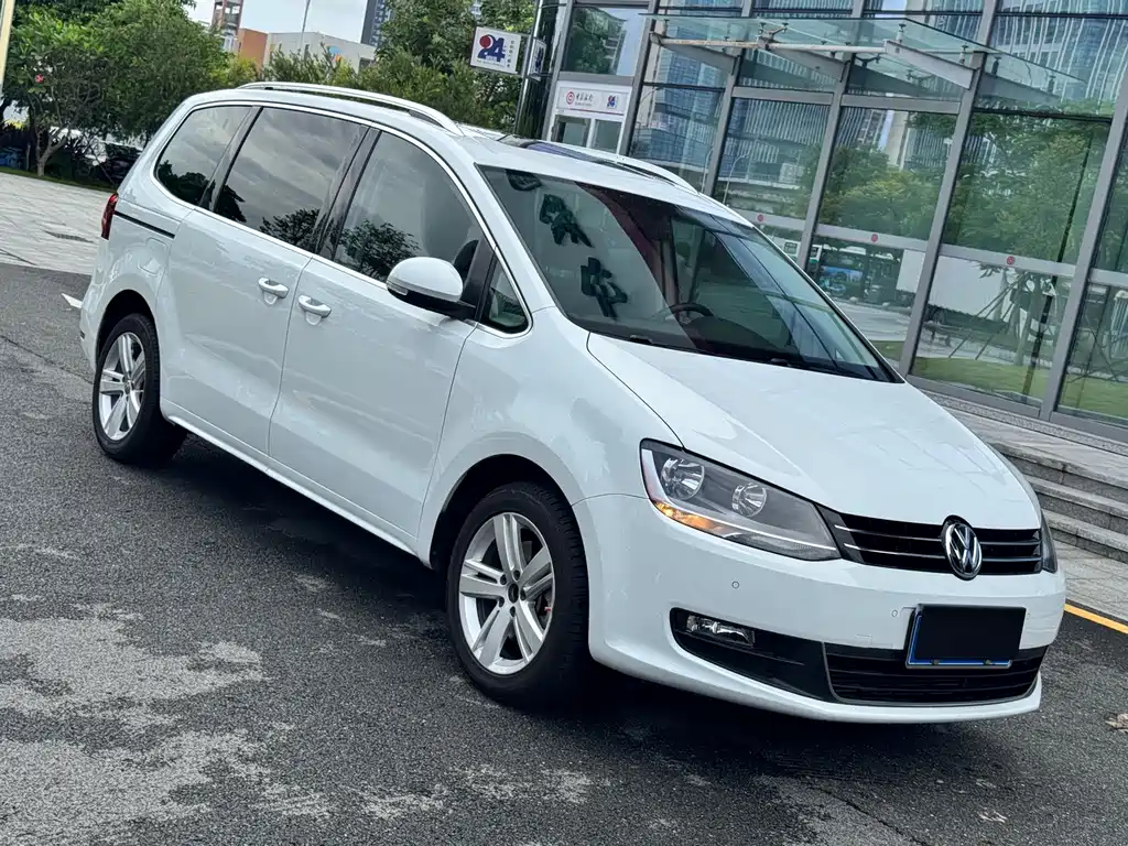 Volkswagen Sharan — миниатюра 3