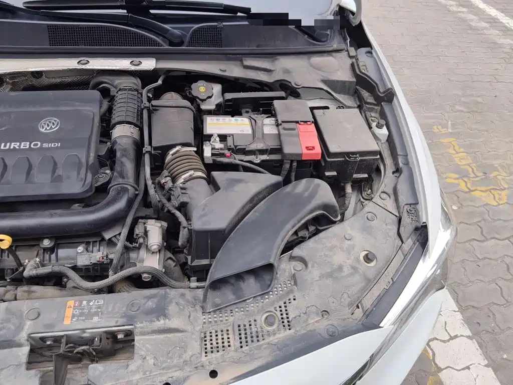 Buick Verano — миниатюра 21