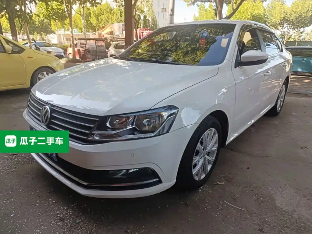 Volkswagen Lavida — миниатюра 2