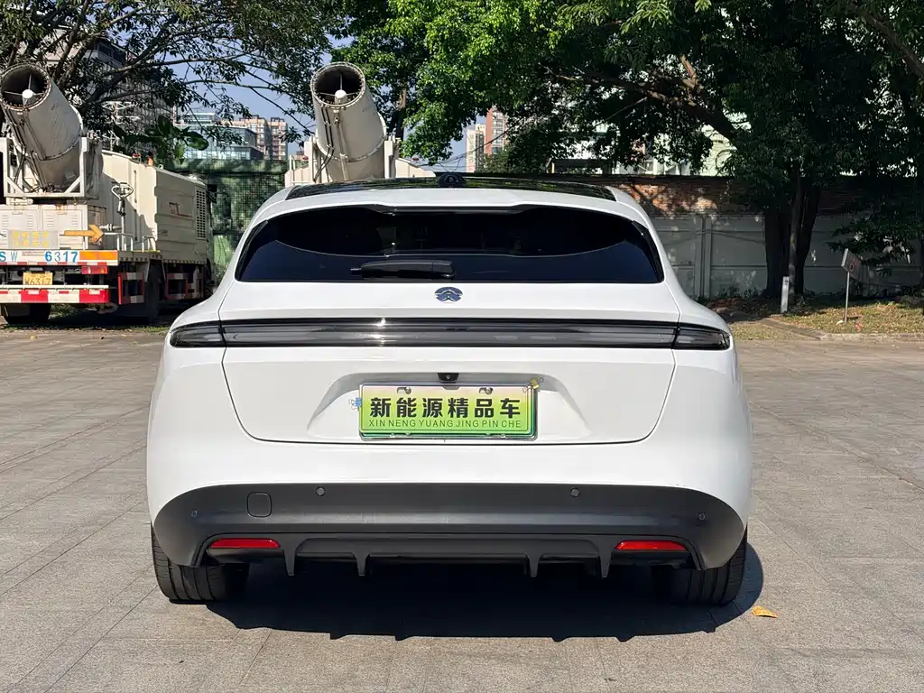 NIO ET5T — миниатюра 6