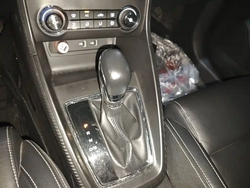 MG ZS — миниатюра 14