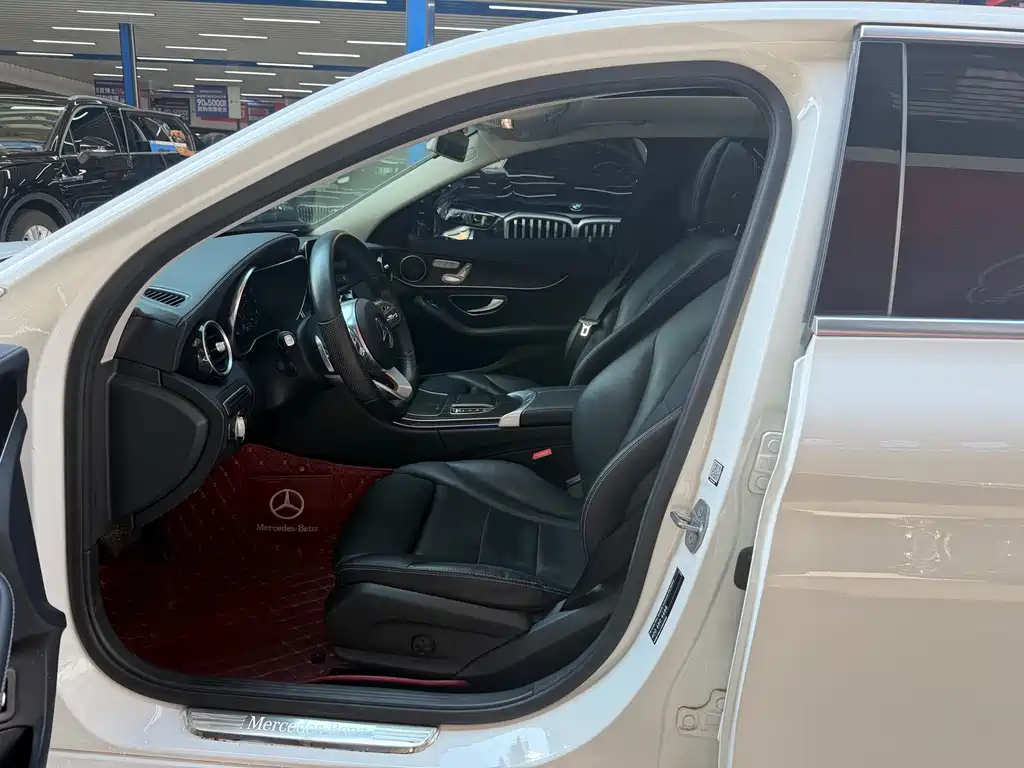 Mercedes-Benz C-Class — миниатюра 5