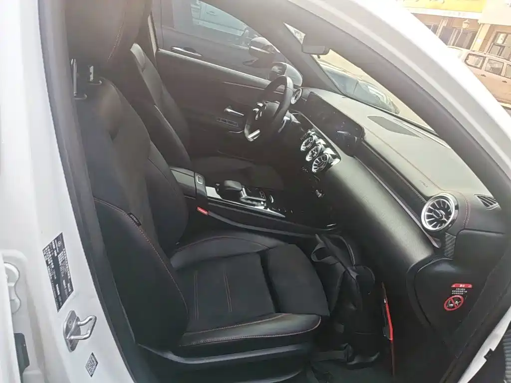 Mercedes-Benz A-Class — миниатюра 25