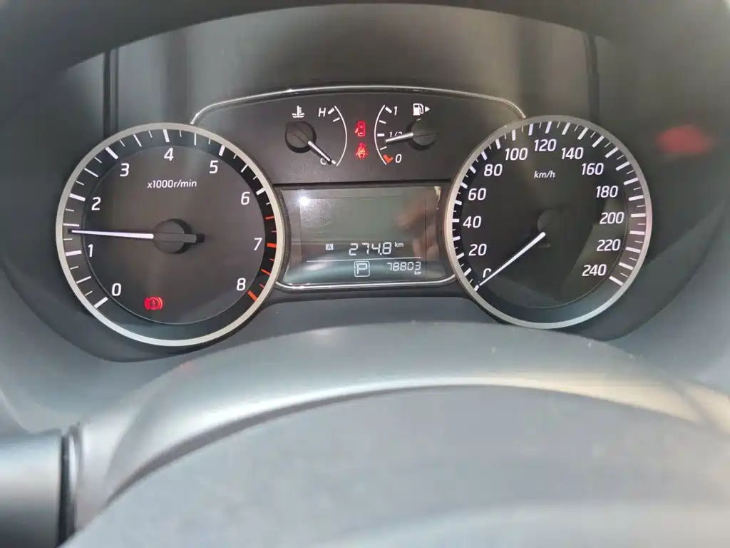 Nissan Sylphy — миниатюра 8