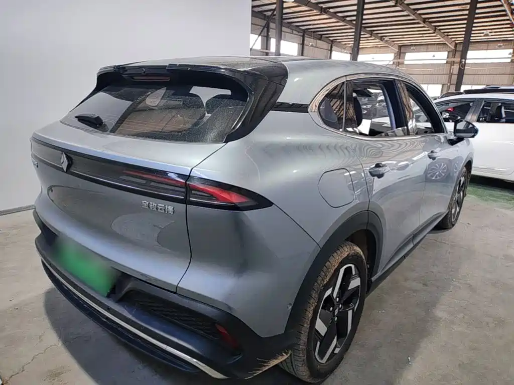Baojun Yunhai — миниатюра 7