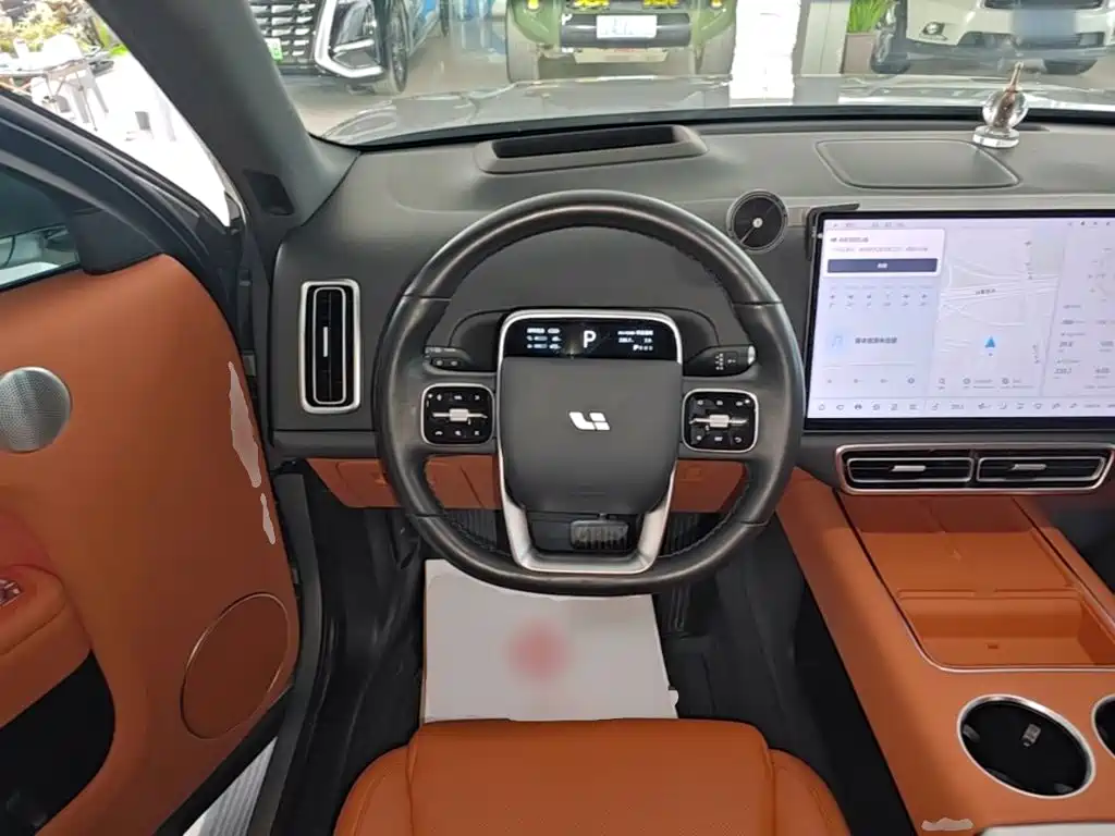Li Auto Li L8 — миниатюра 11