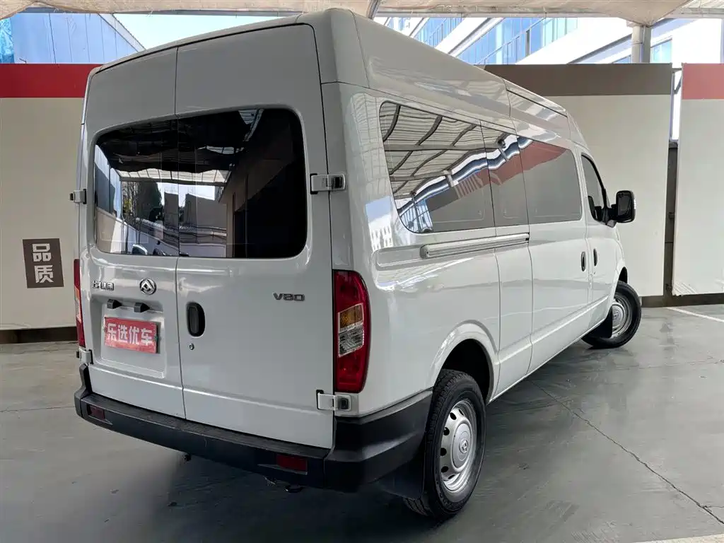 SAIC MAXUS XINTU V80