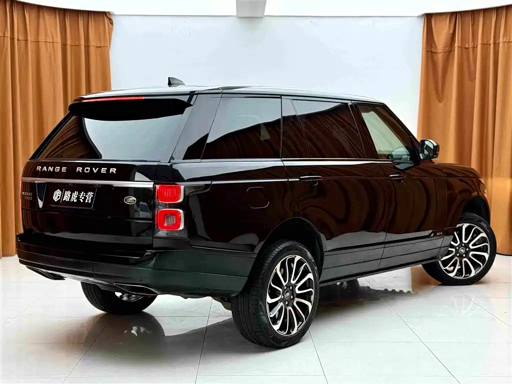 Land Rover Range Rover — миниатюра 4