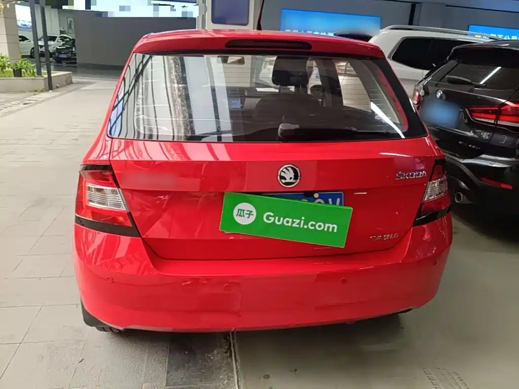 Skoda Fabia — миниатюра 6