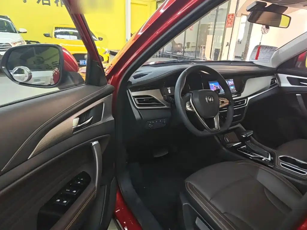 Changan CS35PLUS — миниатюра 15