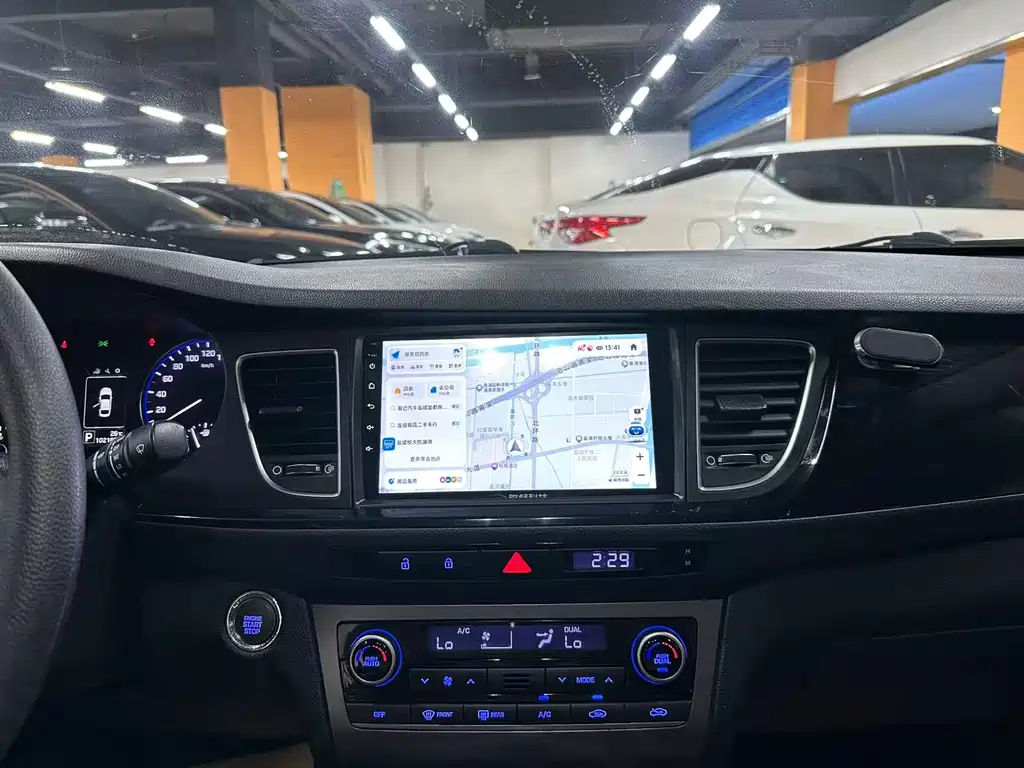 Hyundai Mistra — миниатюра 11