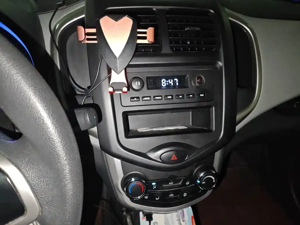 Changan Benben E-Star — миниатюра 9