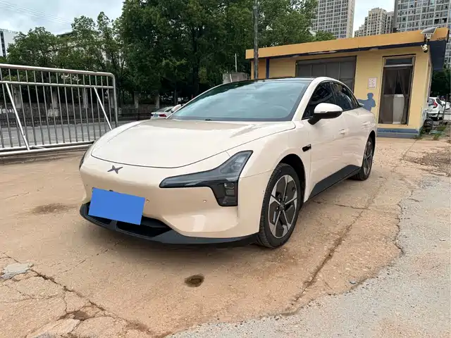 2024 Xpeng Mona M03