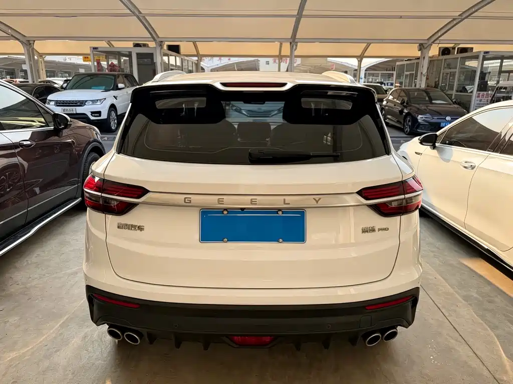 Geely Binyue — миниатюра 13