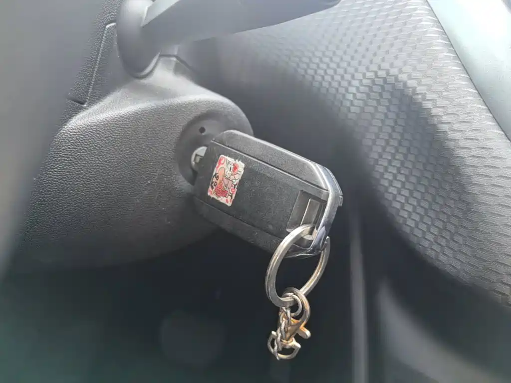 Peugeot 2008 — миниатюра 9