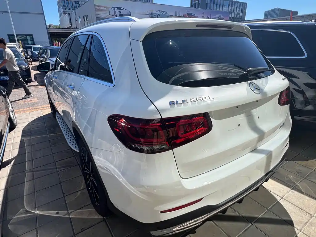 Mercedes-Benz GLC — миниатюра 5