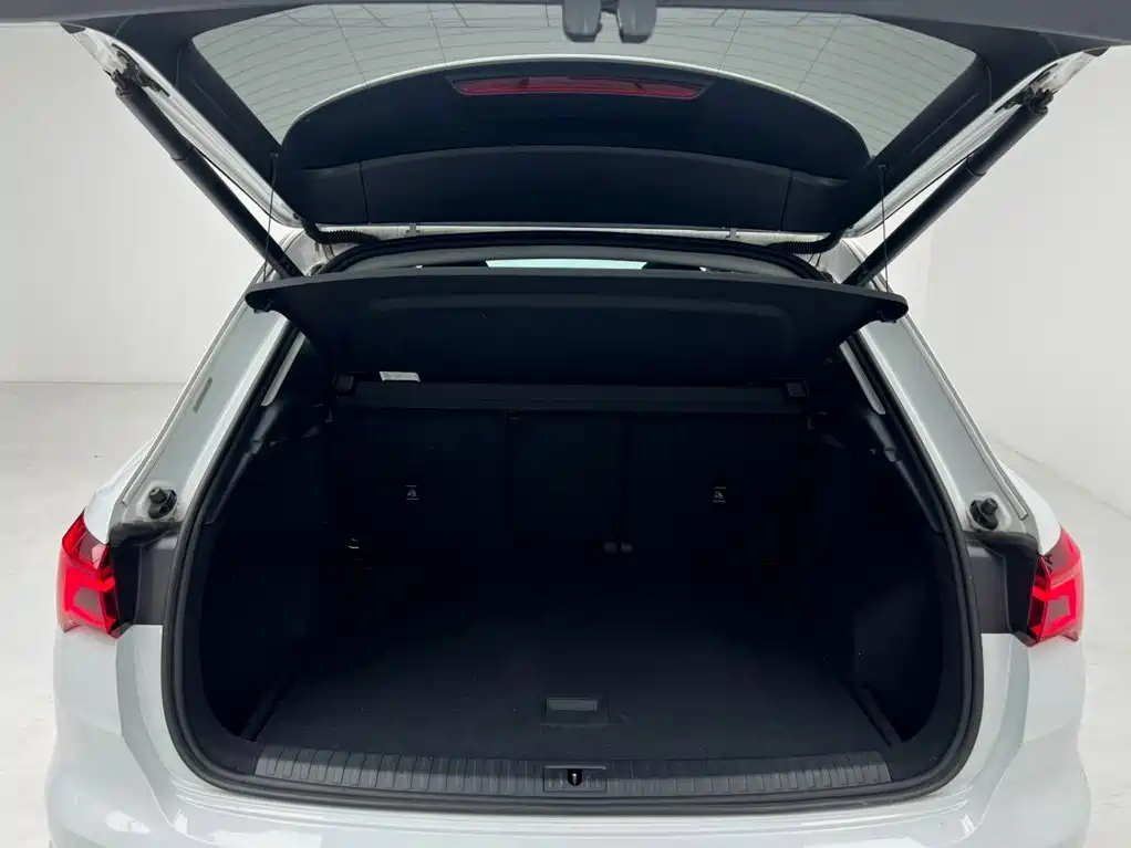 Audi Q3 — миниатюра 21