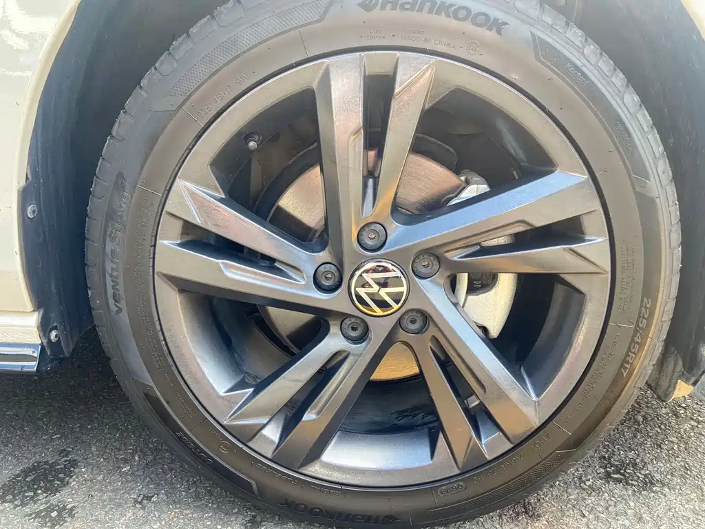Volkswagen Golf — миниатюра 17