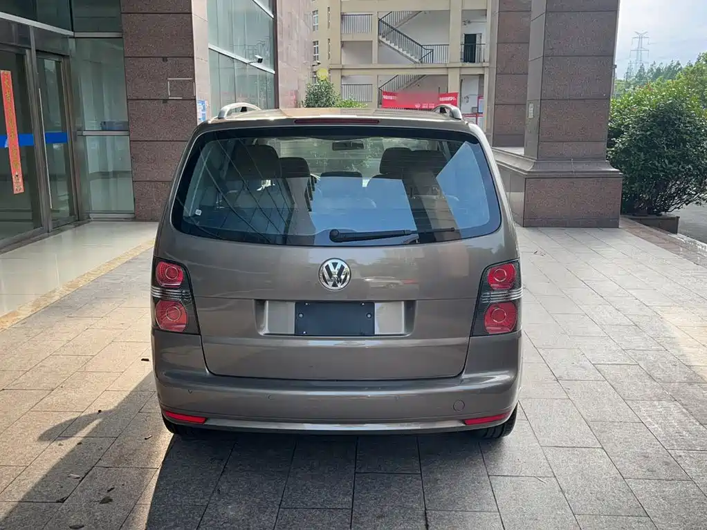 Volkswagen Touran — миниатюра 13