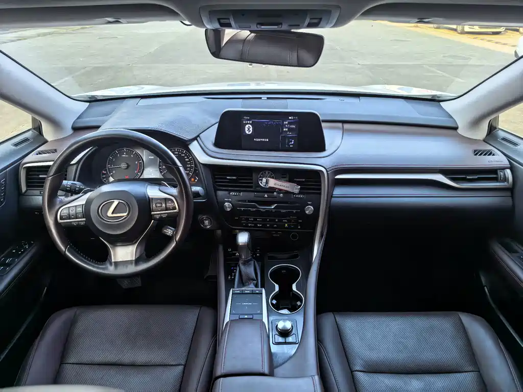 Lexus RX — миниатюра 11