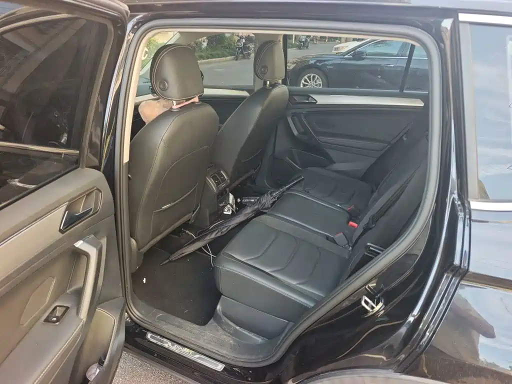 Volkswagen Tiguan L — миниатюра 15