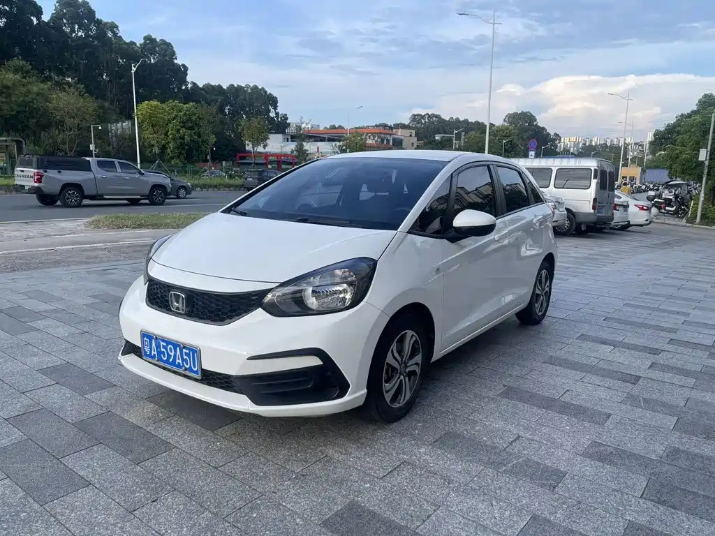 飞度 2022款 1.5L CVT潮享天窗版 2022