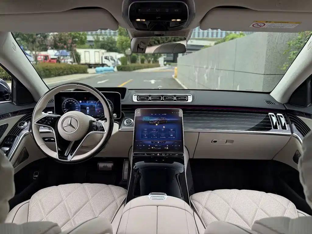 Mercedes-Benz S-Class — миниатюра 6