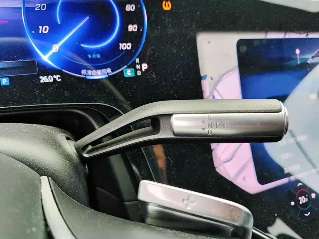 Mercedes-Benz EQS — миниатюра 19