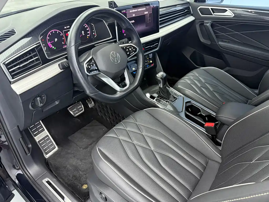 Volkswagen Tiguan L — миниатюра 7