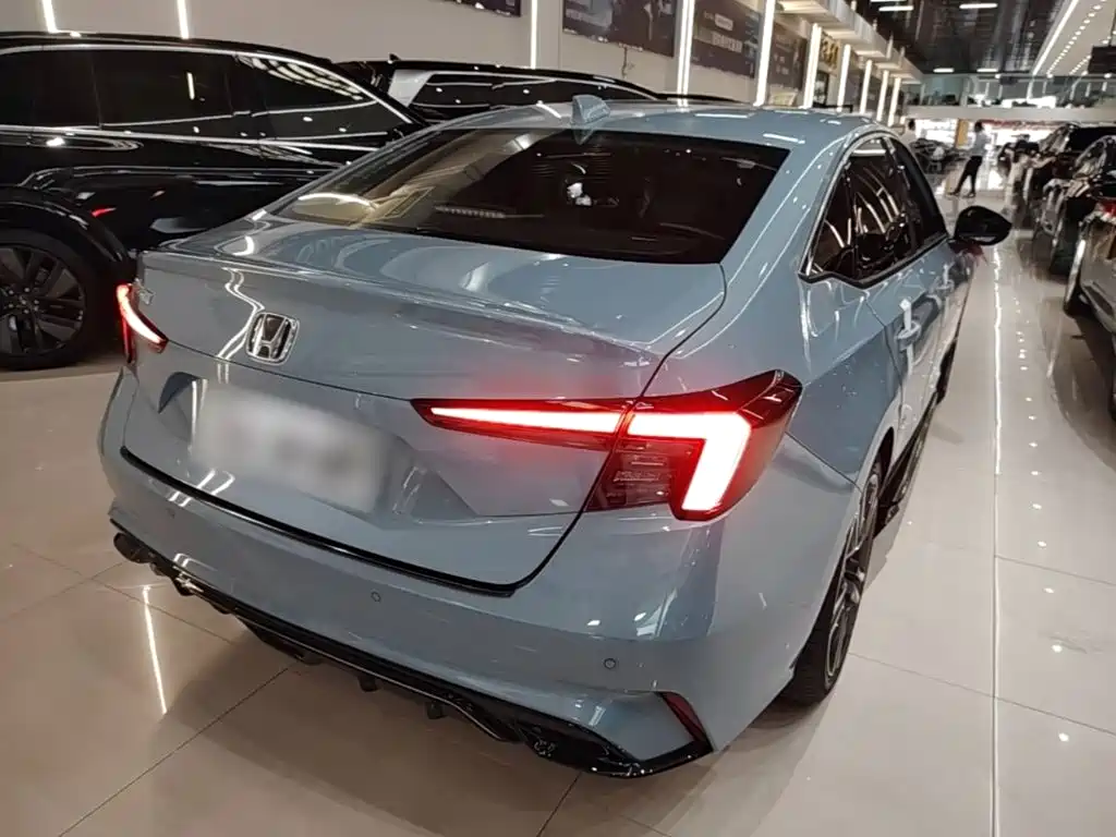 Honda Integra — миниатюра 7