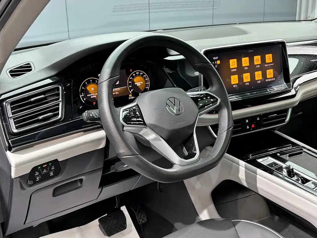 Volkswagen Teramont — миниатюра 9