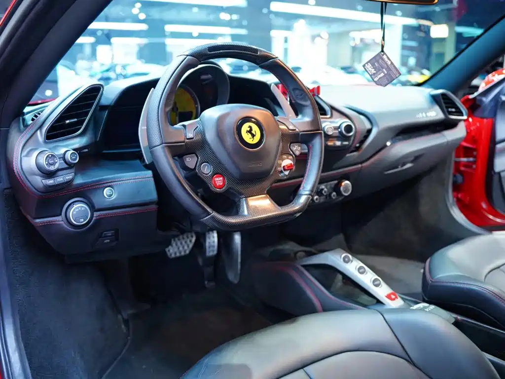 Ferrari 488 — фотографии объявления, Фото 37
